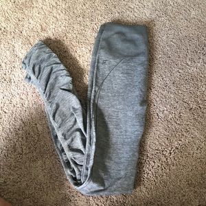 Fabletics - Grey, high-wasted work out leggings